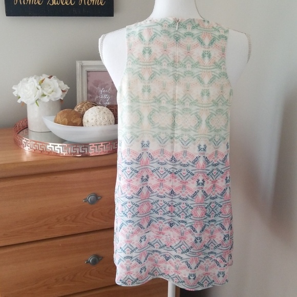 CAbi Mosaic tunic top - Picture 5 of 8